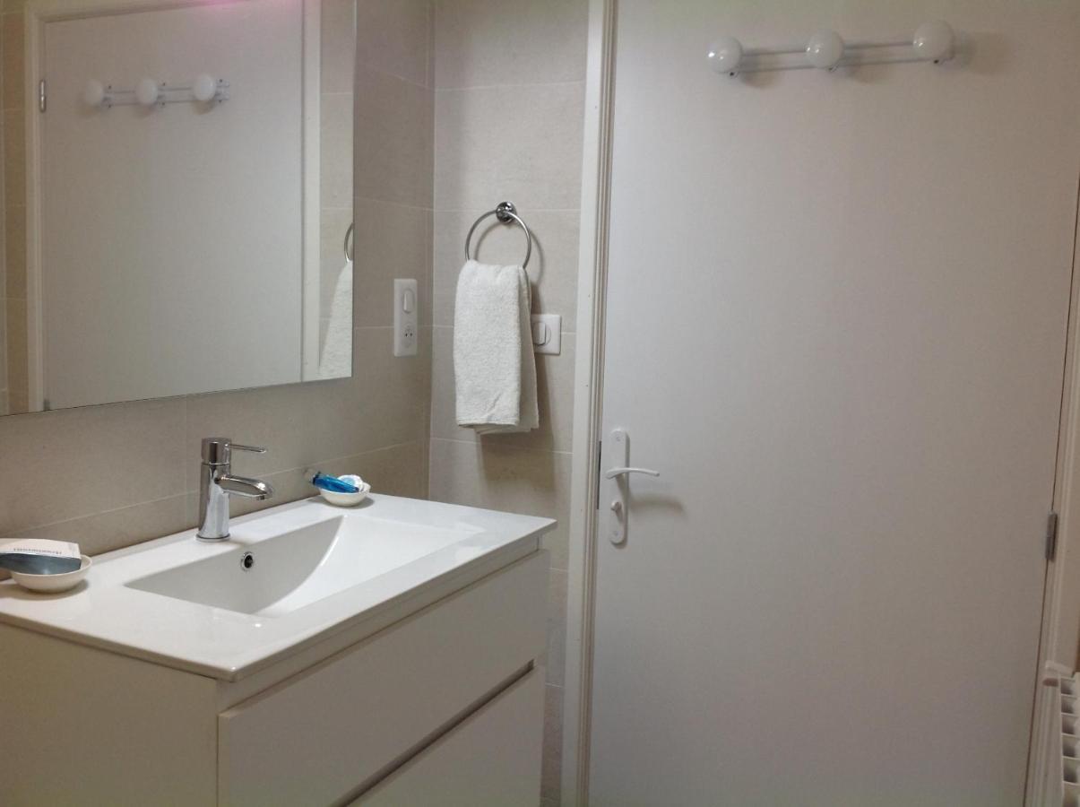 Chambre Double Avec Salle De Bain Privative Hendaye Exterior photo