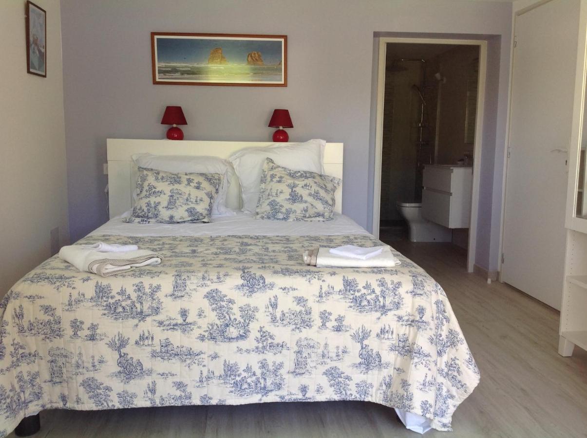 Chambre Double Avec Salle De Bain Privative Hendaye Exterior photo